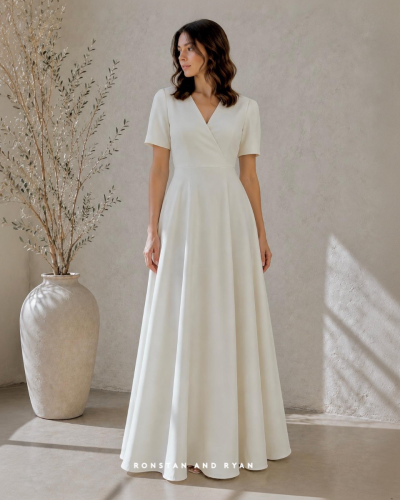 MURPHY Classic Flow Gown